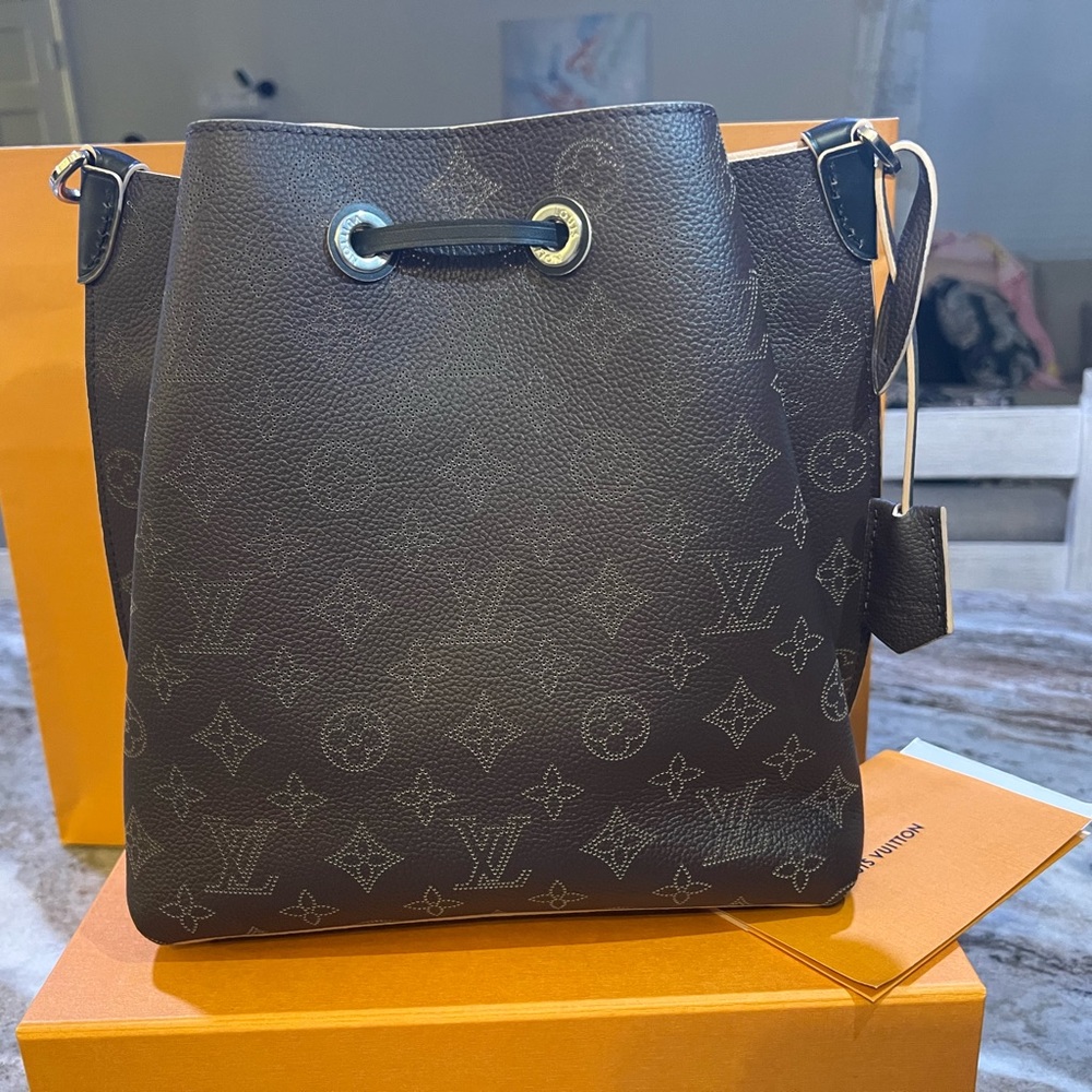 Authentic Louis Voitton